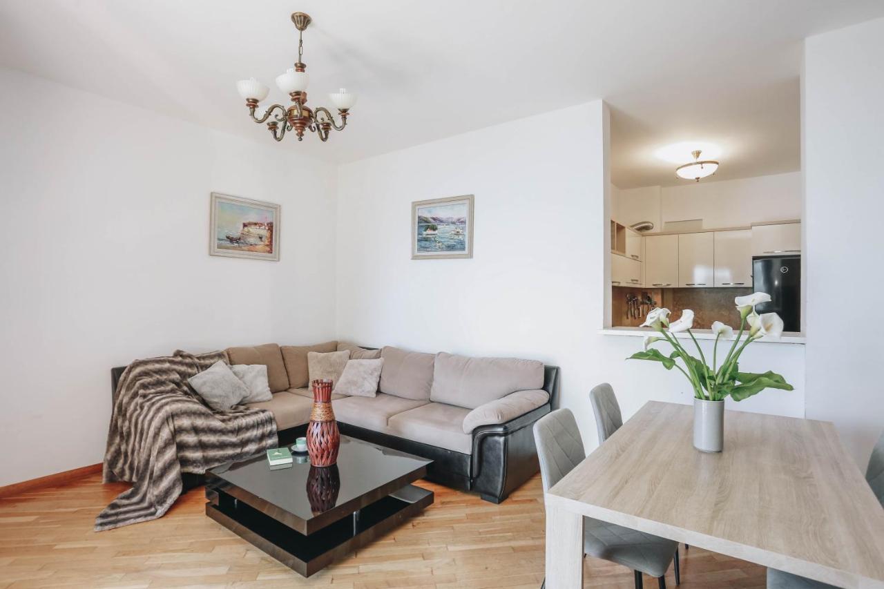 Apartment Near Ponta Nova Of Rafailovici Bečići 外观 照片