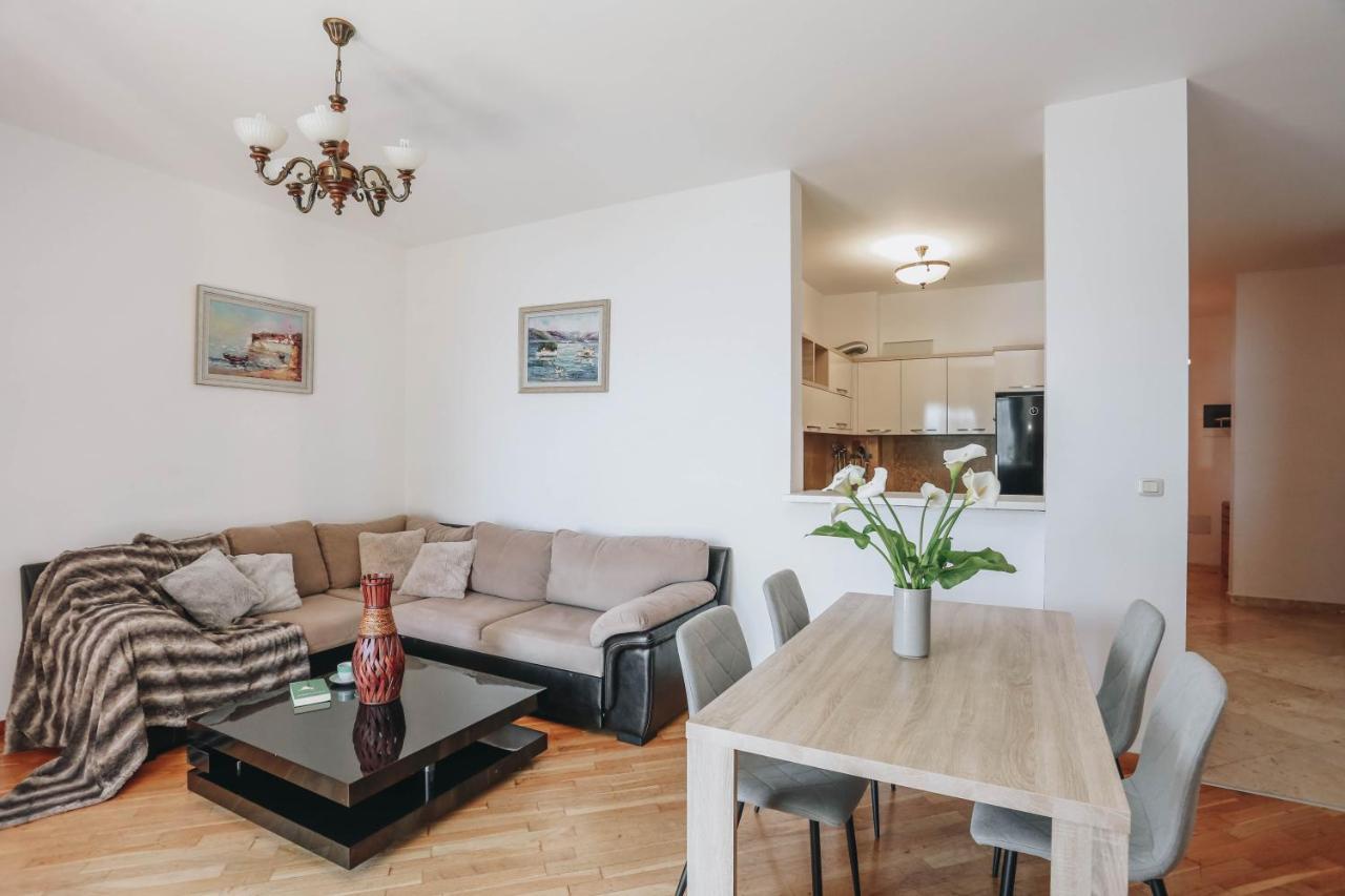 Apartment Near Ponta Nova Of Rafailovici Bečići 外观 照片