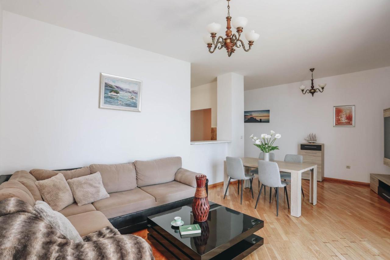Apartment Near Ponta Nova Of Rafailovici Bečići 外观 照片