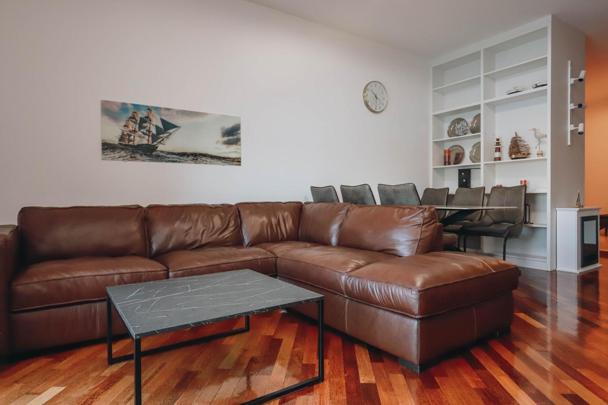 Apartment Near Ponta Nova Of Rafailovici Bečići 外观 照片