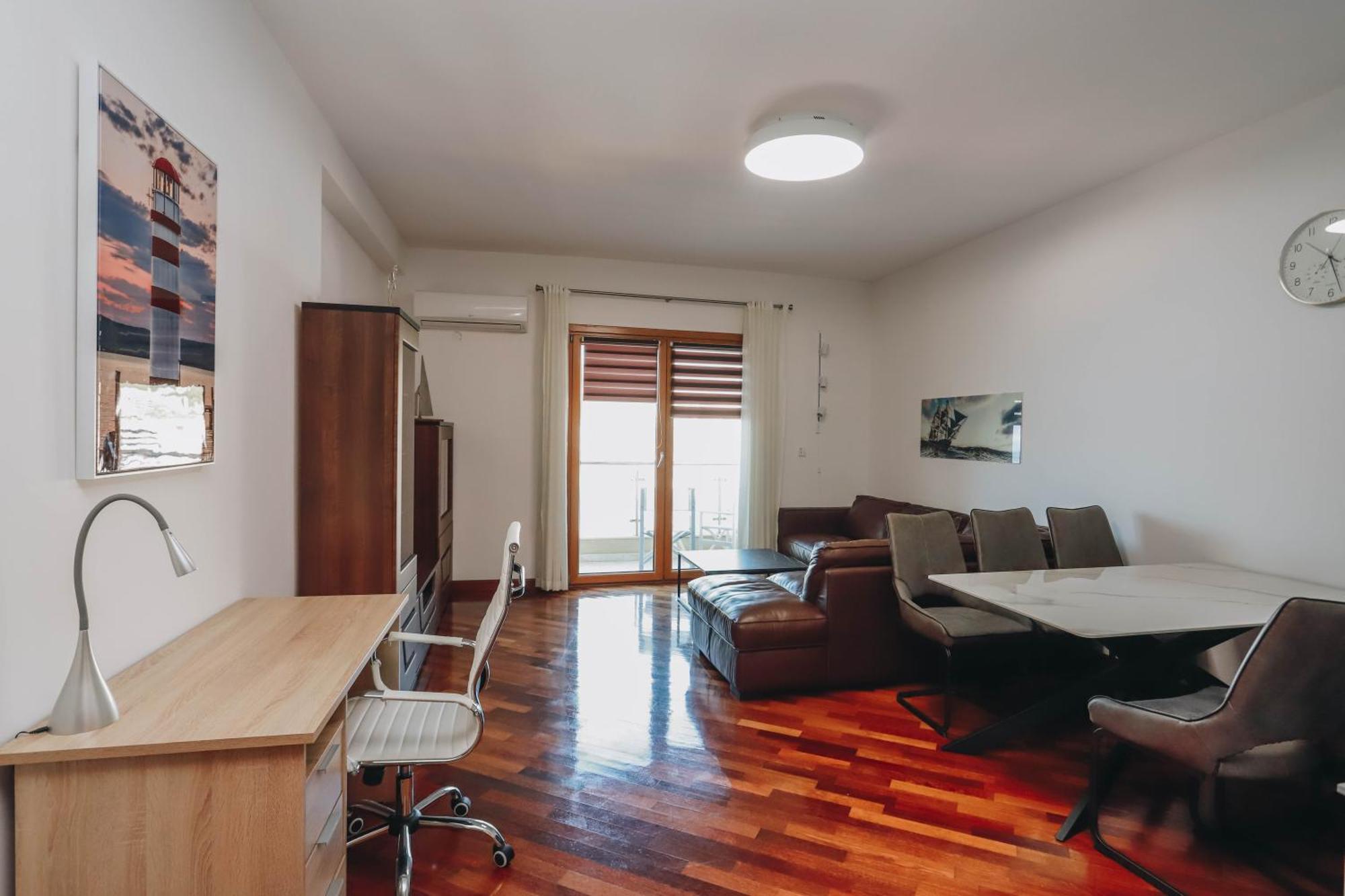Apartment Near Ponta Nova Of Rafailovici Bečići 外观 照片