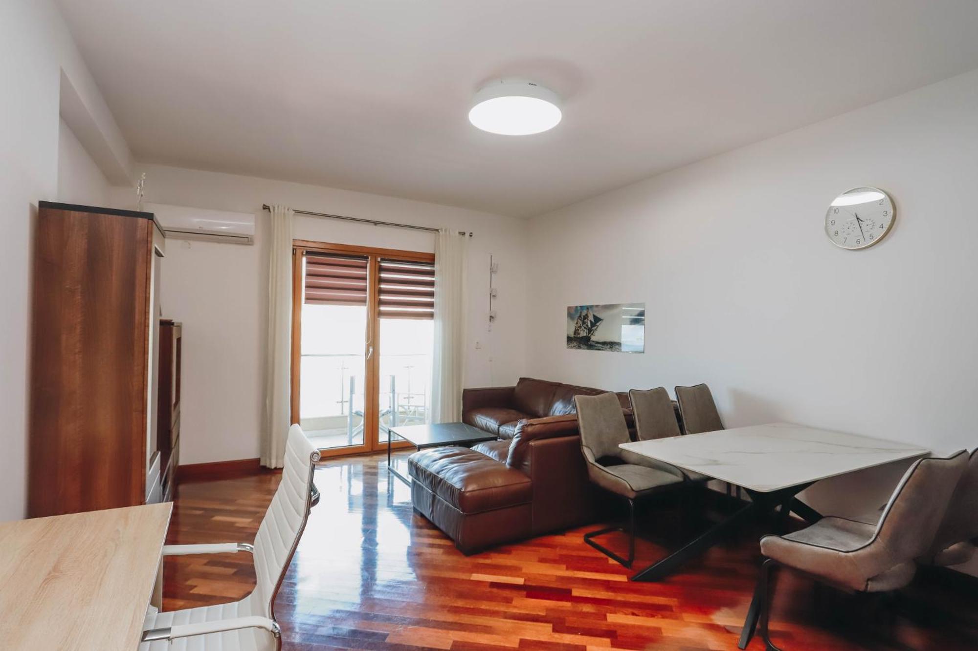 Apartment Near Ponta Nova Of Rafailovici Bečići 外观 照片