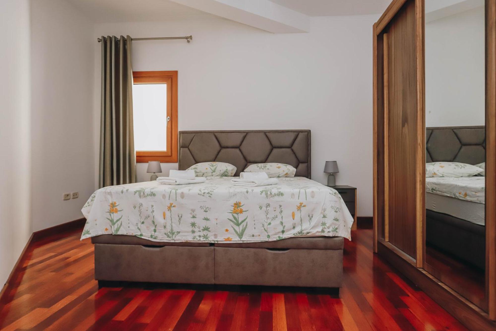 Apartment Near Ponta Nova Of Rafailovici Bečići 外观 照片